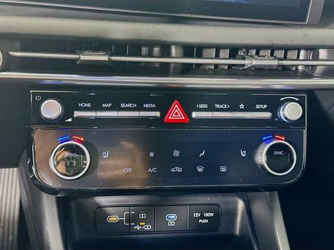 Certified 2026 Hyundai Santa Cruz SEL FWD image 13