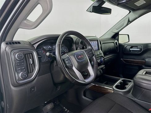 Used 2021 GMC Sierra 1500 Elevation w/ Preferred Package image 9