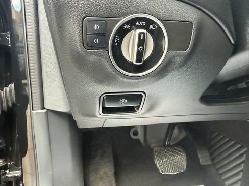 Used 2020 Mercedes-Benz GLA 250 4MATIC image 24