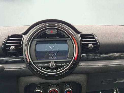 Used 2018 MINI Cooper Clubman S image 27