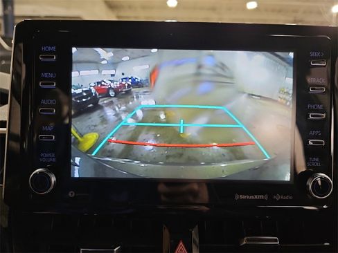 Used 2020 Toyota Corolla SE image 28