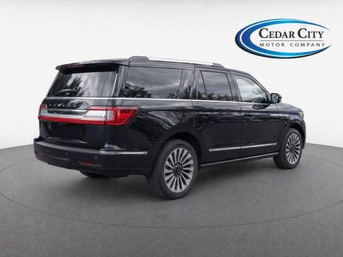 Used 2018 Lincoln Navigator Reserve w/ Technology Package AWD/4WD image 4