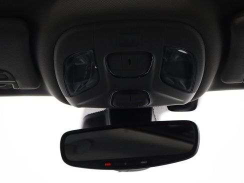 Used 2018 Jeep Compass Limited w/ Navigation Group AWD/4WD image 24