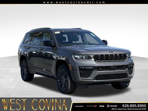 New 2026 Jeep Grand Cherokee L Limited AWD/4WD image 1