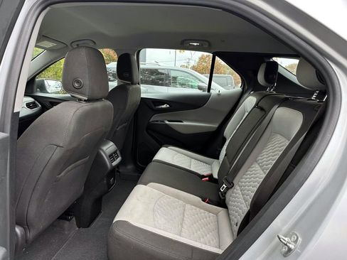 Used 2018 Chevrolet Equinox LS image 10
