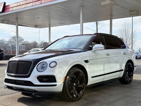 Used 2019 Bentley Bentayga image 6