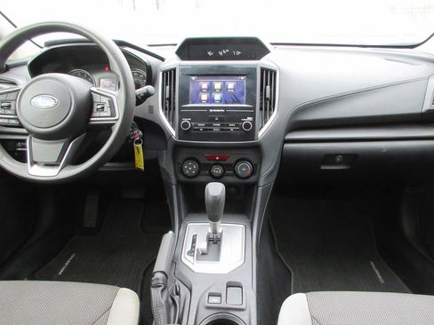 Used 2018 Subaru Crosstrek 2.0i image 16