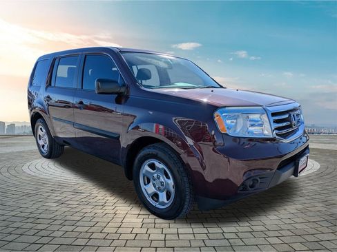 Used 2014 Honda Pilot LX image 2