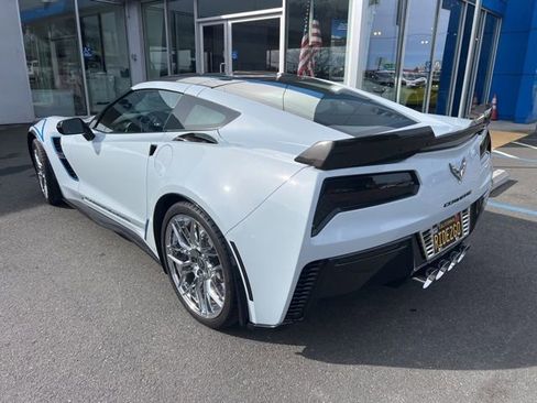 Used 2018 Chevrolet Corvette Grand Sport w/ Carbon 65 Edition image 2