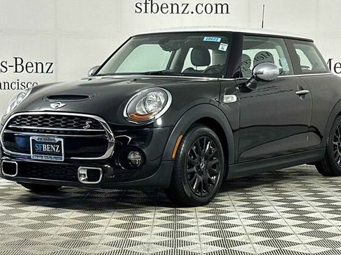 Used 2018 MINI Cooper S image 8