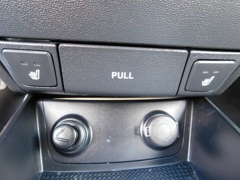 Used 2009 Hyundai Elantra w/ Premium-Sport Pkg 2 FWD image 12