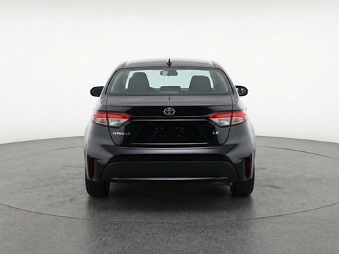 Used 2025 Toyota Corolla LE FWD image 7
