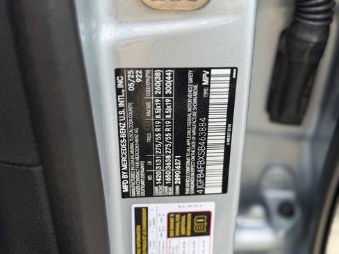 Used 2025 Mercedes-Benz GLE 350 4MATIC image 50