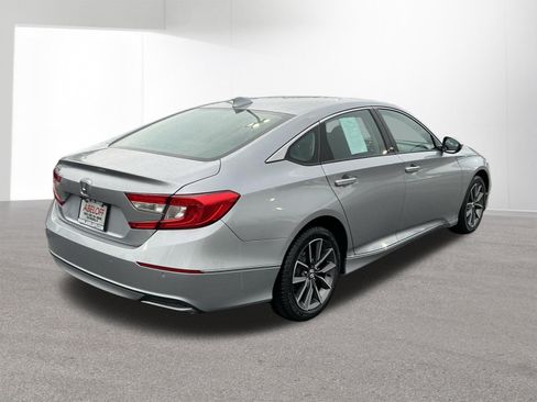 Used 2022 Honda Accord EX-L image 3