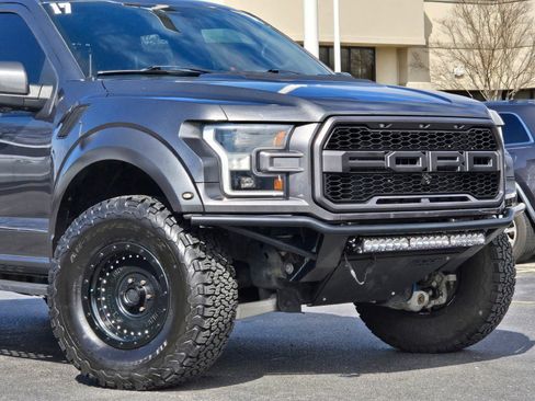 Used 2017 Ford F150 Raptor w/ Equipment Group 802A Luxury image 2