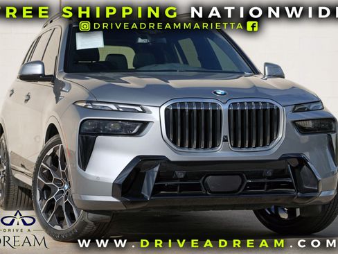 Used 2023 BMW X7 xDrive40i w/ M Sport Package AWD/4WD image 2