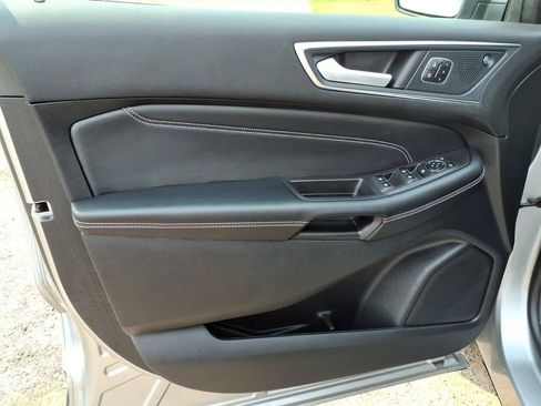 Used 2024 Ford Edge Titanium w/ Equipment Group 301A AWD/4WD image 13