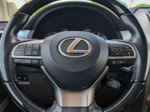 Used 2021 Lexus GX 460 Premium w/ Premium Package AWD/4WD image 12