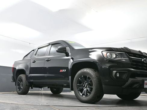 Used 2021 Chevrolet Colorado Z71 w/ Z71 Midnight Edition AWD/4WD image 52