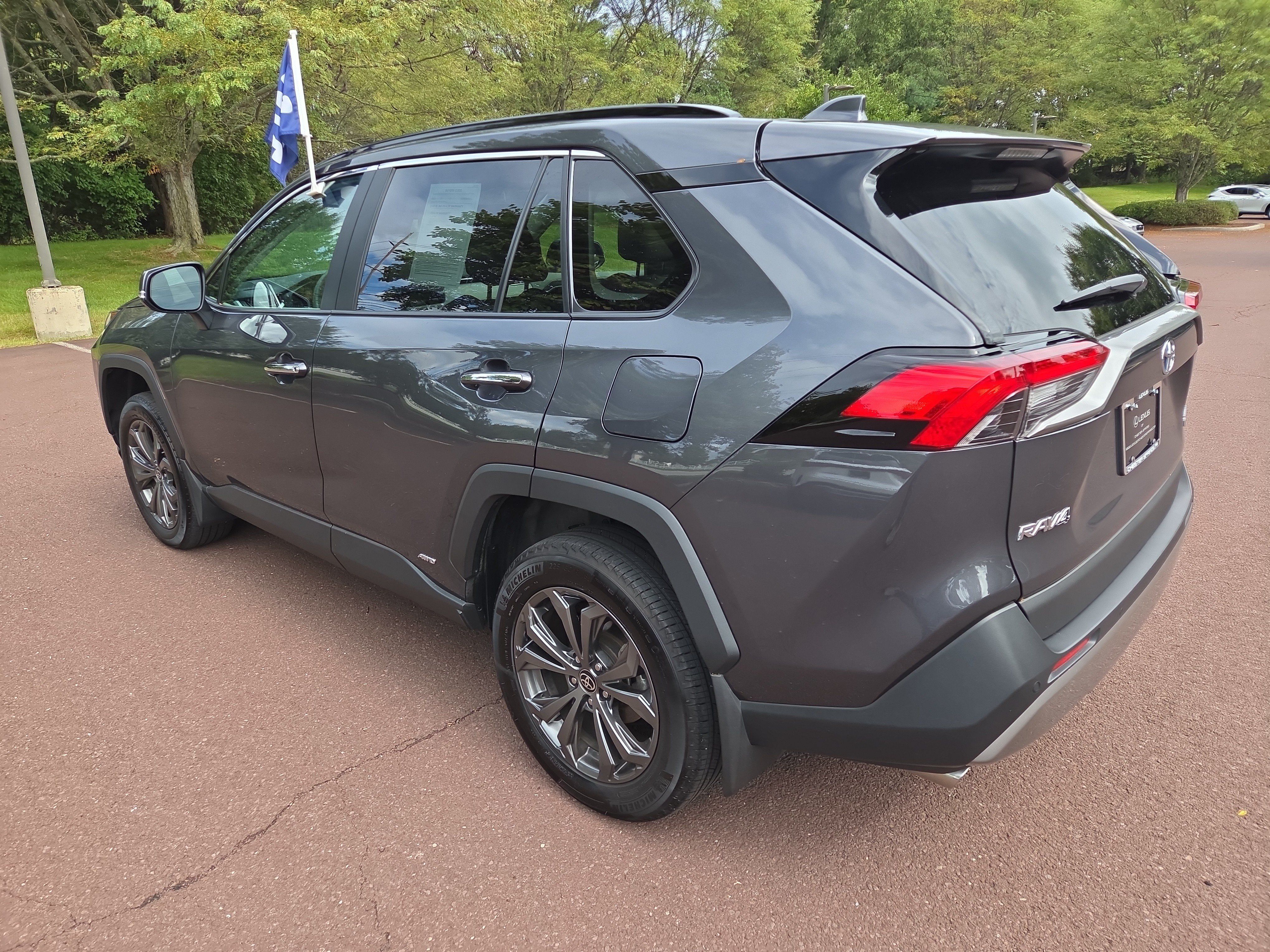 Used 2024 Toyota RAV4 Limited w/ Advanced Technology Package AWD/4WD image 5