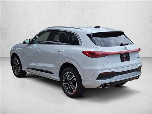 Used 2025 Audi Q5 Premium w/ Premium Plus AWD/4WD image 8