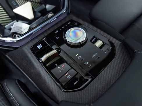 Used 2025 BMW X3 xDrive30i w/ Convenience Package image 23