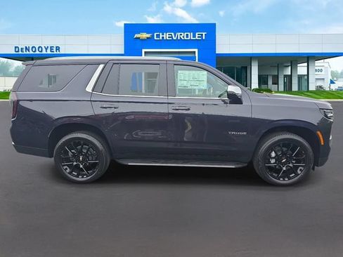 New 2026 Chevrolet Tahoe Premier w/ Sun And Tow Package AWD/4WD image 5