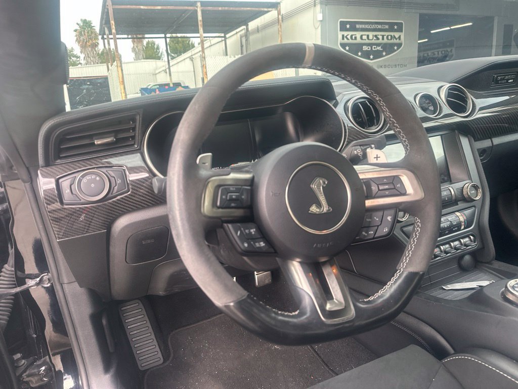Used 2020 Ford Mustang Shelby GT500 w/ Technology Package RWD image 12