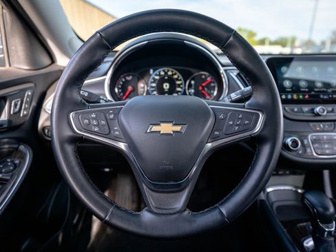 Used 2024 Chevrolet Malibu LT FWD image 14