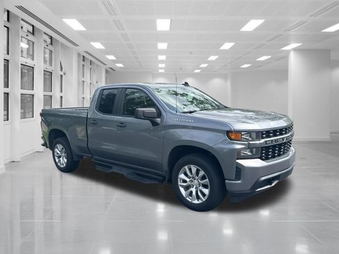 Used 2021 Chevrolet Silverado 1500 Custom RWD image 3
