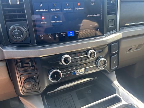 Used 2026 Ford F350 Platinum w/ Platinum Plus Package AWD/4WD image 30