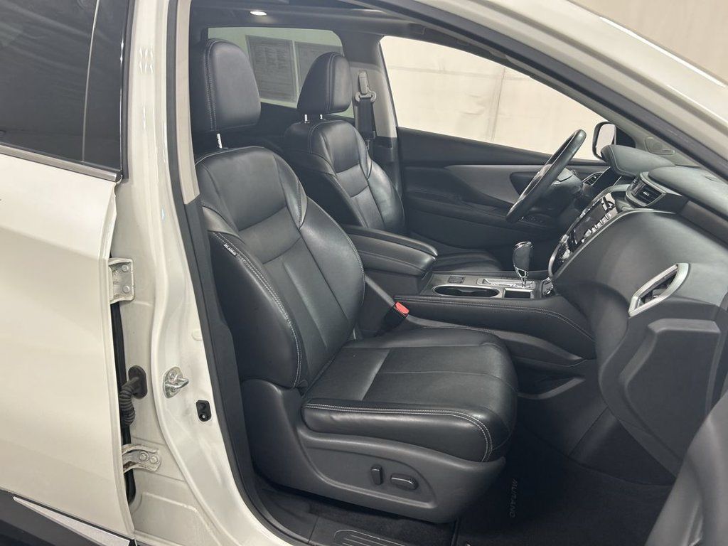 Used 2020 Nissan Murano SL w/ Moonroof Package AWD/4WD image 24