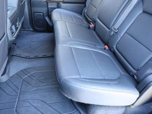 Used 2021 Chevrolet Silverado 1500 RST w/ Redline Edition image 23