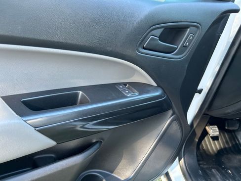 Used 2022 Chevrolet Colorado W/T w/ WT Convenience Package image 13