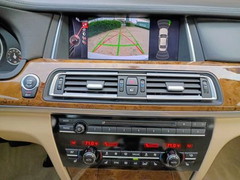 Used 2014 BMW 750Li 750Li image 47