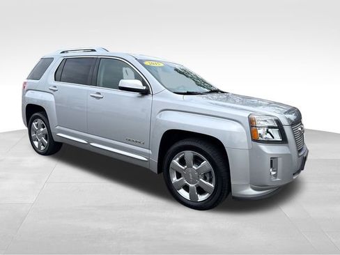 Used 2015 GMC Terrain Denali image 1