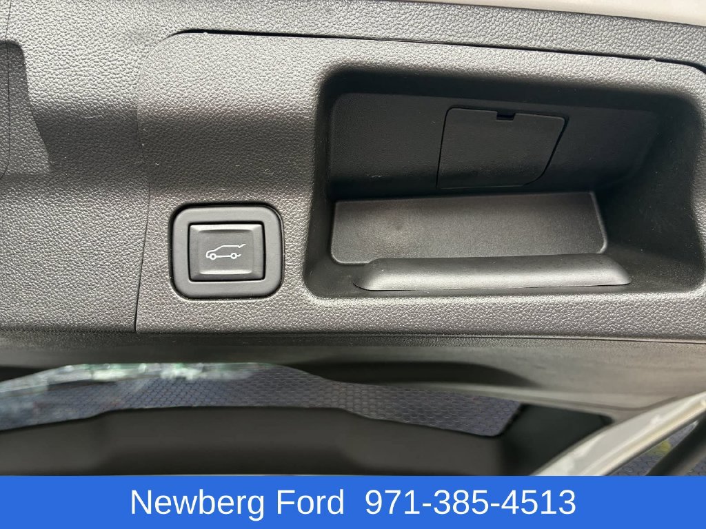 Used 2023 GMC Acadia AT4 AWD/4WD image 13