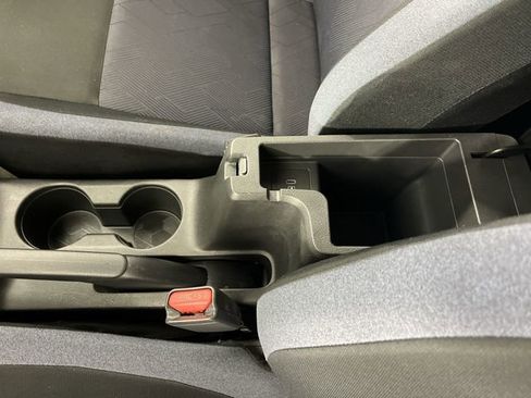 Certified 2025 Nissan Versa SV FWD image 20