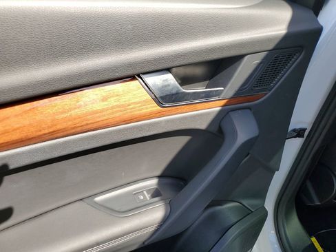 Certified 2023 Audi Q5 2.0T Premium Plus w/ Premium Plus Package image 27