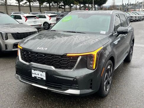 Used 2025 Kia Sorento EX AWD/4WD image 4