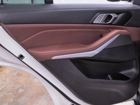 Used 2023 BMW X5 sDrive40i w/ Premium Package image 33