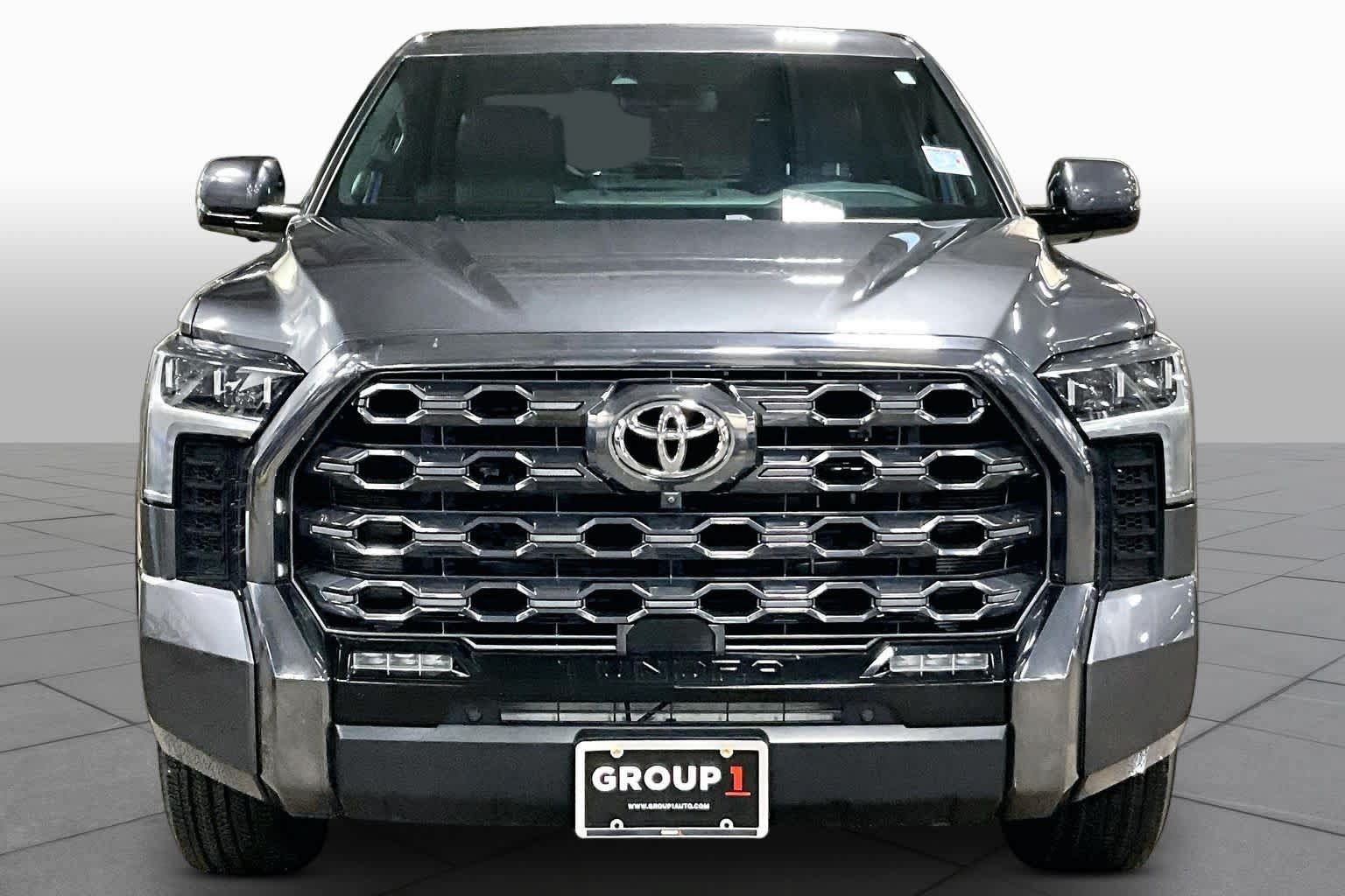Used 2024 Toyota Tundra Platinum AWD/4WD image 4