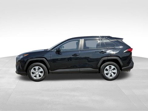 Used 2019 Toyota RAV4 LE w/ All Weather Liner Package image 4