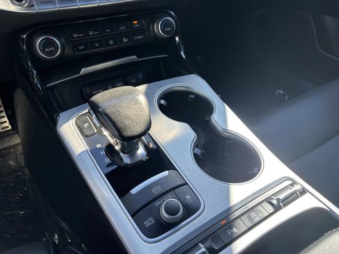 Used 2018 Kia Stinger GT2 image 12