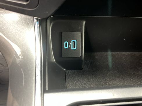 Used 2023 Ford F150 XLT w/ Equipment Group 302A High image 25