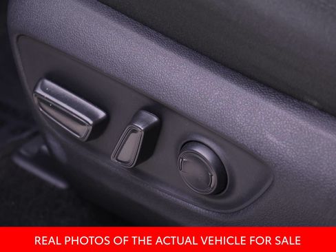 Certified 2025 Toyota RAV4 XLE AWD/4WD image 15
