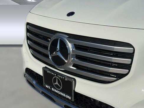 New 2026 Mercedes-Benz GLB 250 image 18