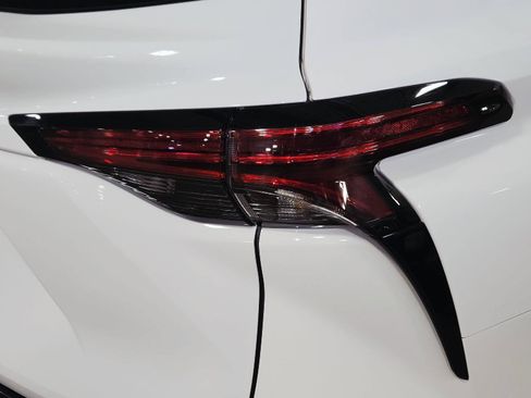 Used 2026 Toyota Sienna XSE FWD image 64
