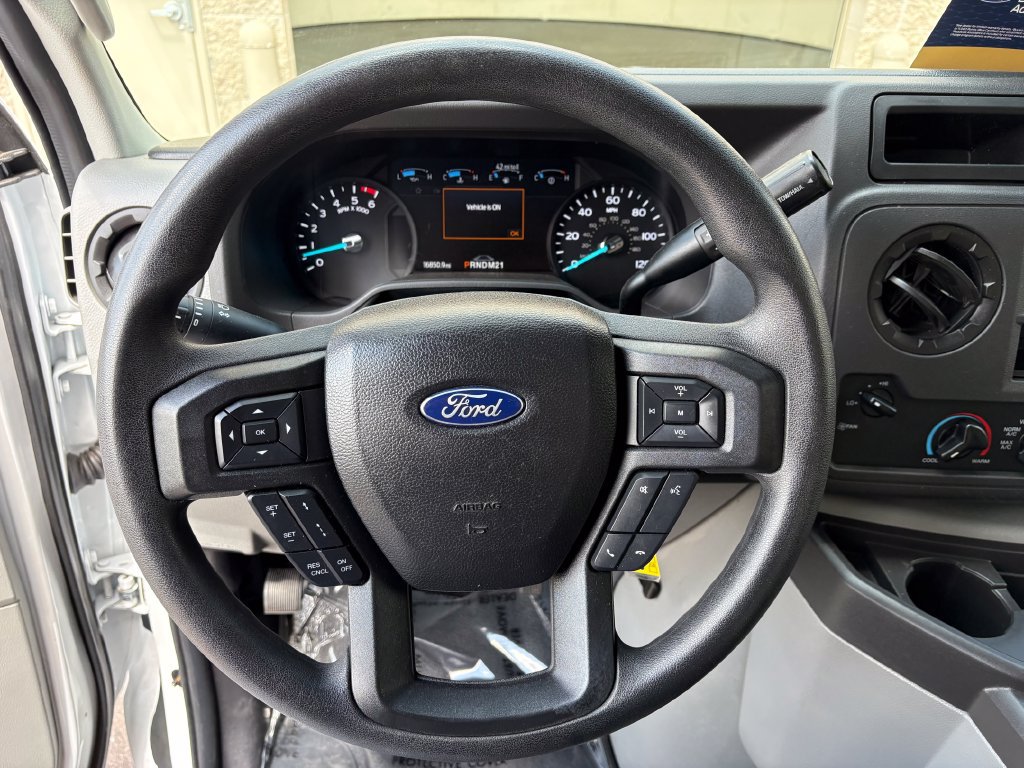 Used 2023 Ford E-450 and Econoline 450 Super Duty w/ Driver's Safety Package RWD image 15
