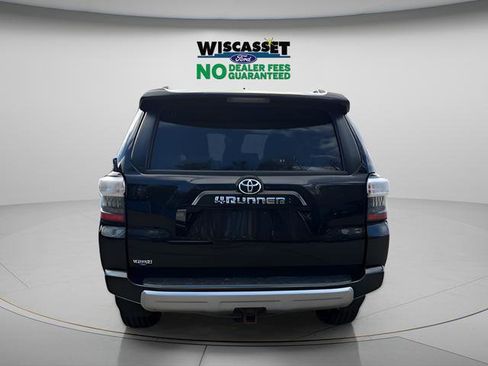 Used 2021 Toyota 4Runner TRD Off-Road Premium w/ Moonroof Package AWD/4WD image 22